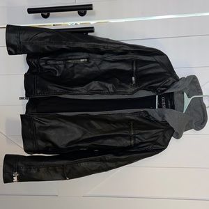 Guess Men’s Doubled Lined Black Leather Jacket. Detachable hood. Barely worn